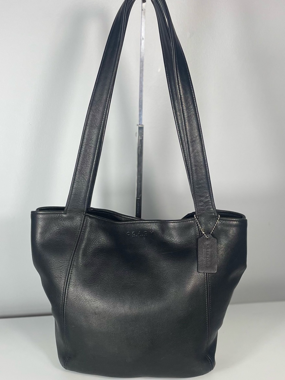 Coach Vintage 1998 Lexington Glovetanned Leather Bucket Bag